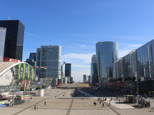 Les belvédères du Grand Paris et La Défense comme patrimoine et héritages métropolitains