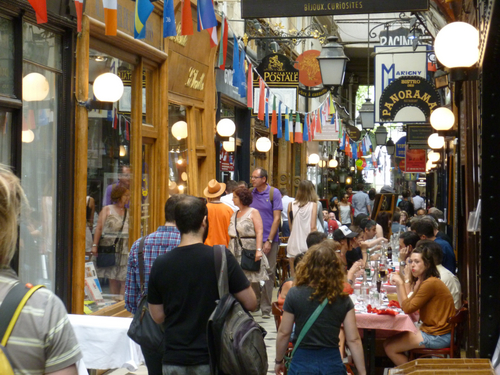 « La vente au comptoir détrône le service à table »