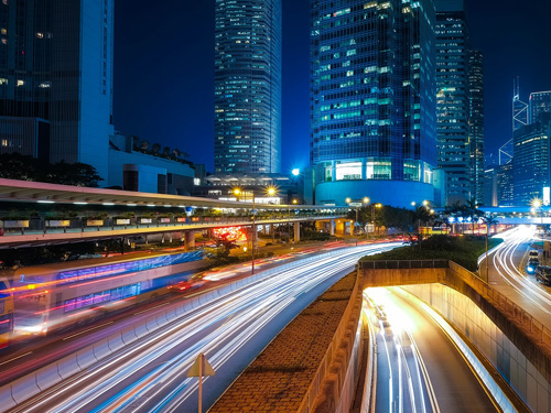 Quelles dynamiques urbaines autour des quartiers de gare ?