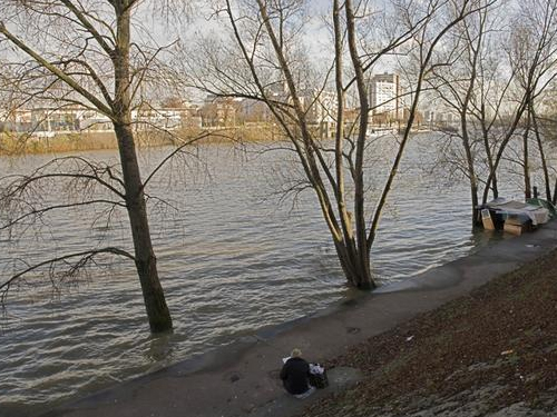 Logement : quelle exposition du parc francilien en zone inondable ?